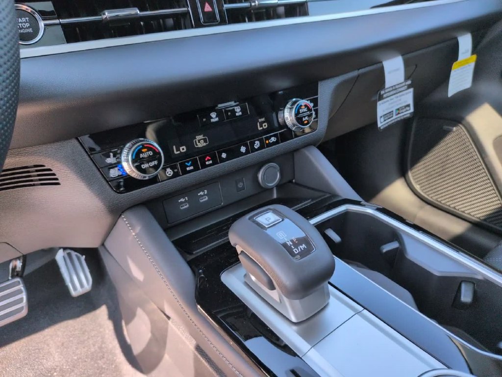 New 2026 Mitsubishi Outlander SEL FWD image 27