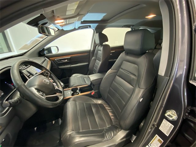 Used 2020 Honda CR-V Touring image 11