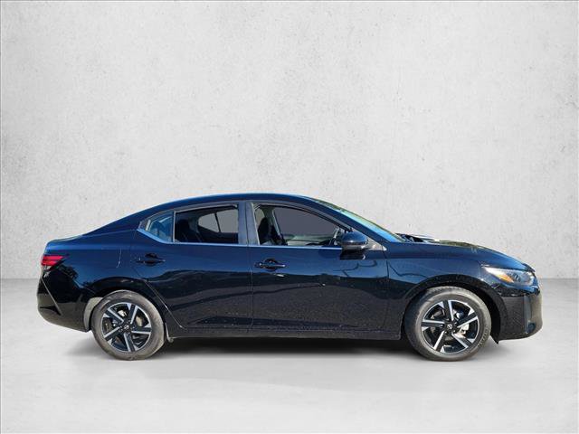 Used 2024 Nissan Sentra SV image 4