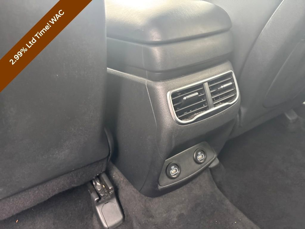 Certified 2023 Hyundai Santa Fe SEL w/ Premium Package image 19