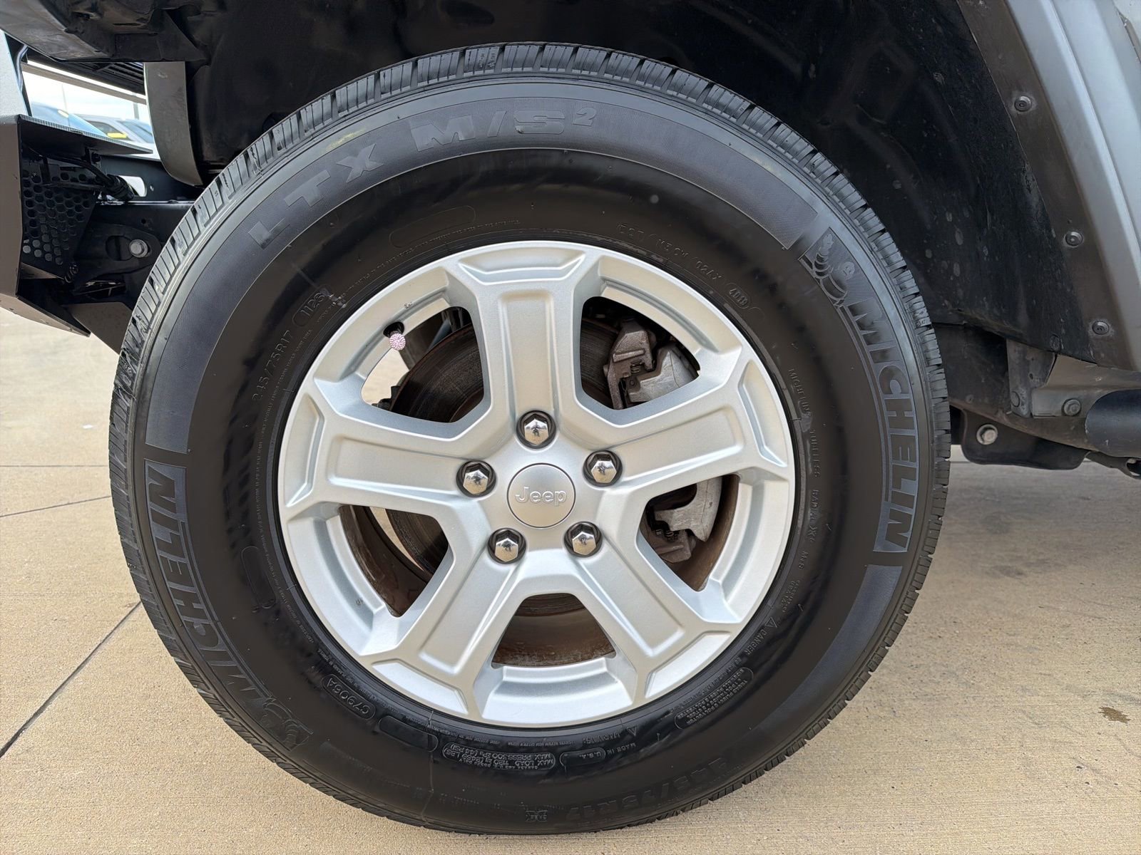 Used 2020 Jeep Wrangler Sport S image 12