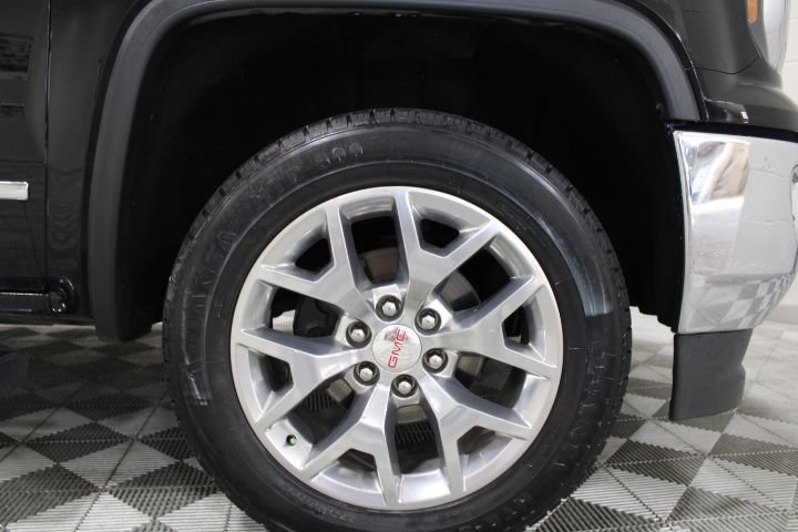 Used 2018 GMC Sierra 1500 SLT AWD/4WD image 47