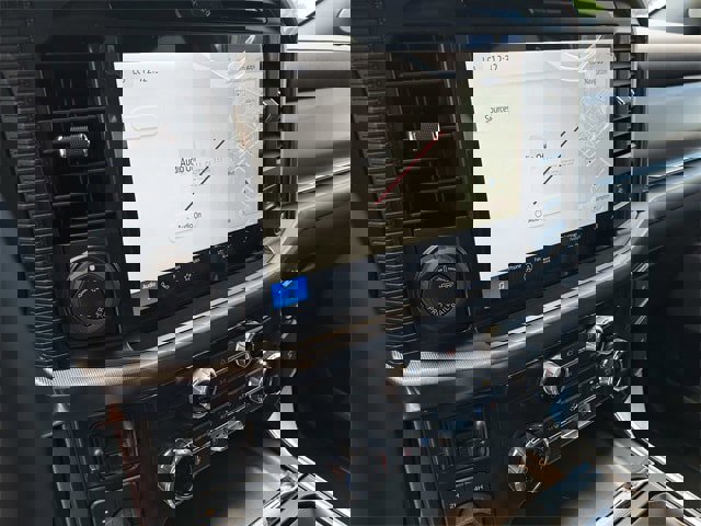 New 2025 Ford F150 Platinum w/ Equipment Group 702A High image 32