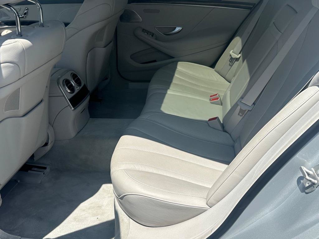 Used 2016 Mercedes-Benz S 550 4MATIC Sedan image 16