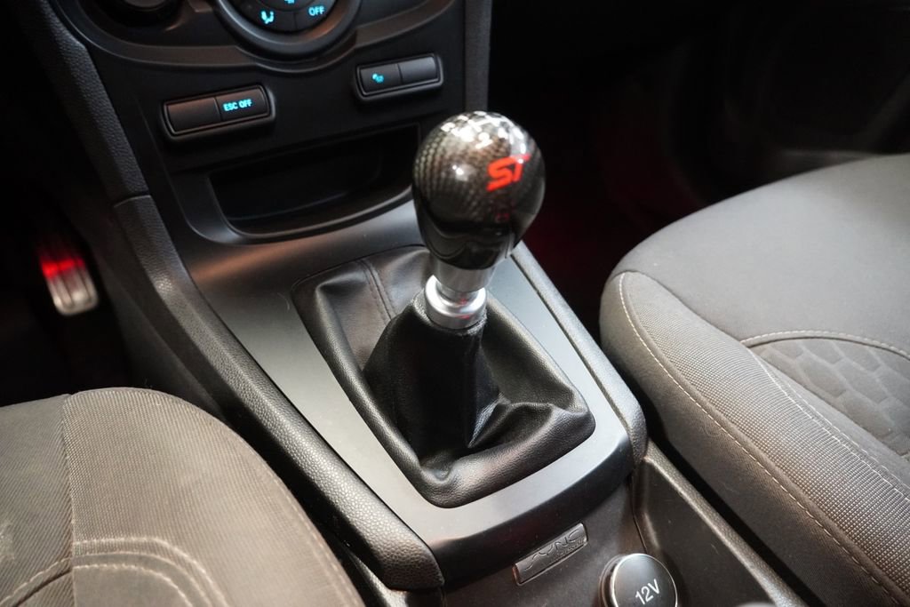 Used 2014 Ford Fiesta ST image 22