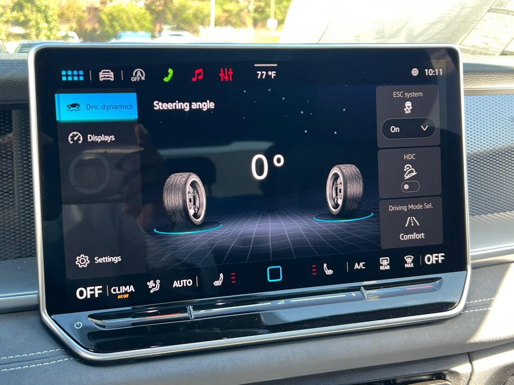 New 2026 Volkswagen Tiguan SE R-Line image 22
