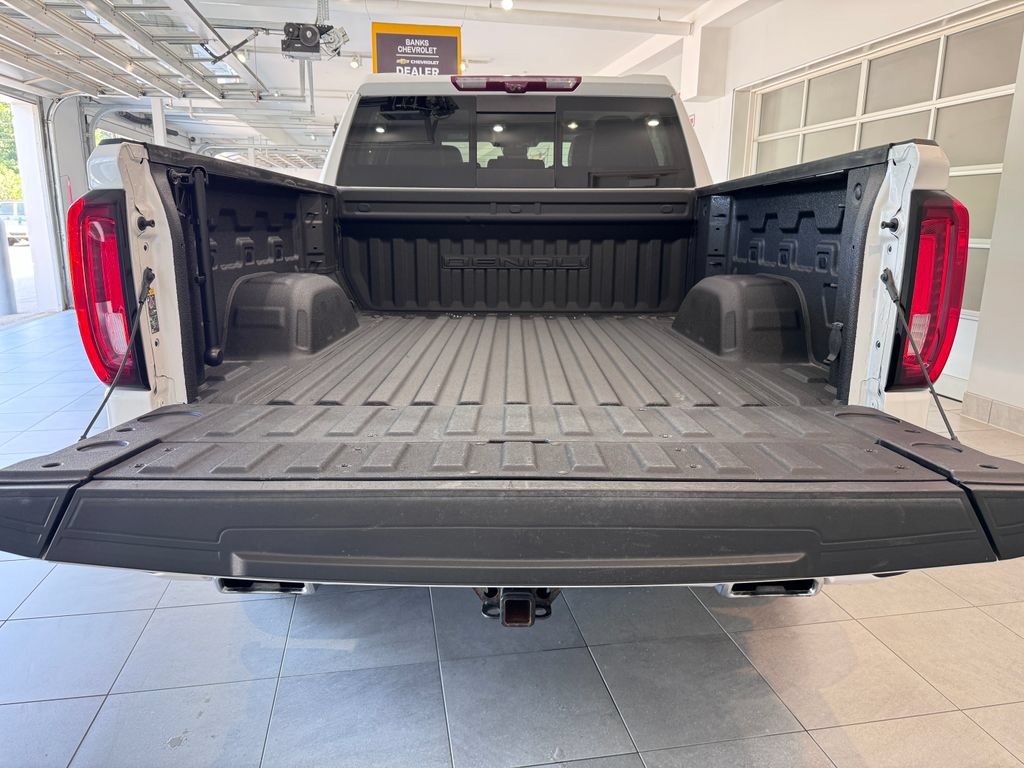 Certified 2023 GMC Sierra 1500 Denali w/ Technology Package AWD/4WD image 7