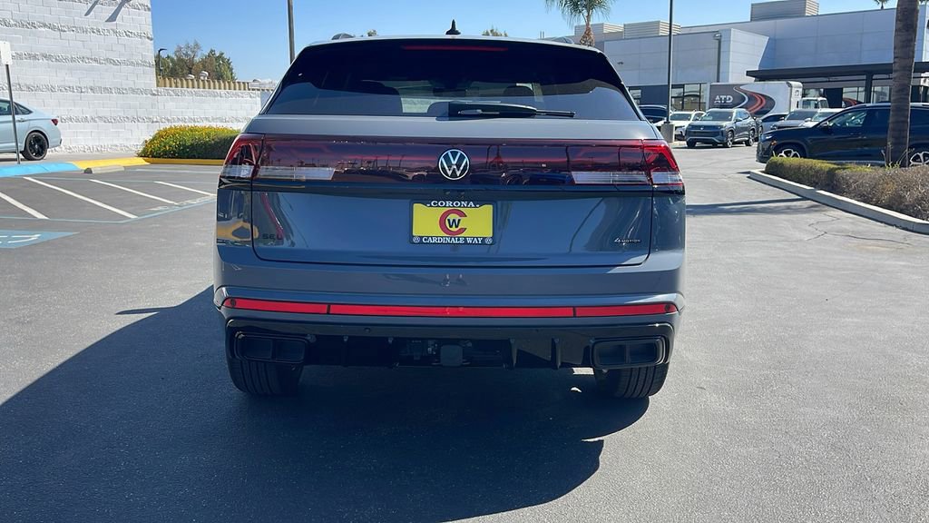 New 2026 Volkswagen Atlas Cross Sport SEL R-Line AWD/4WD image 9