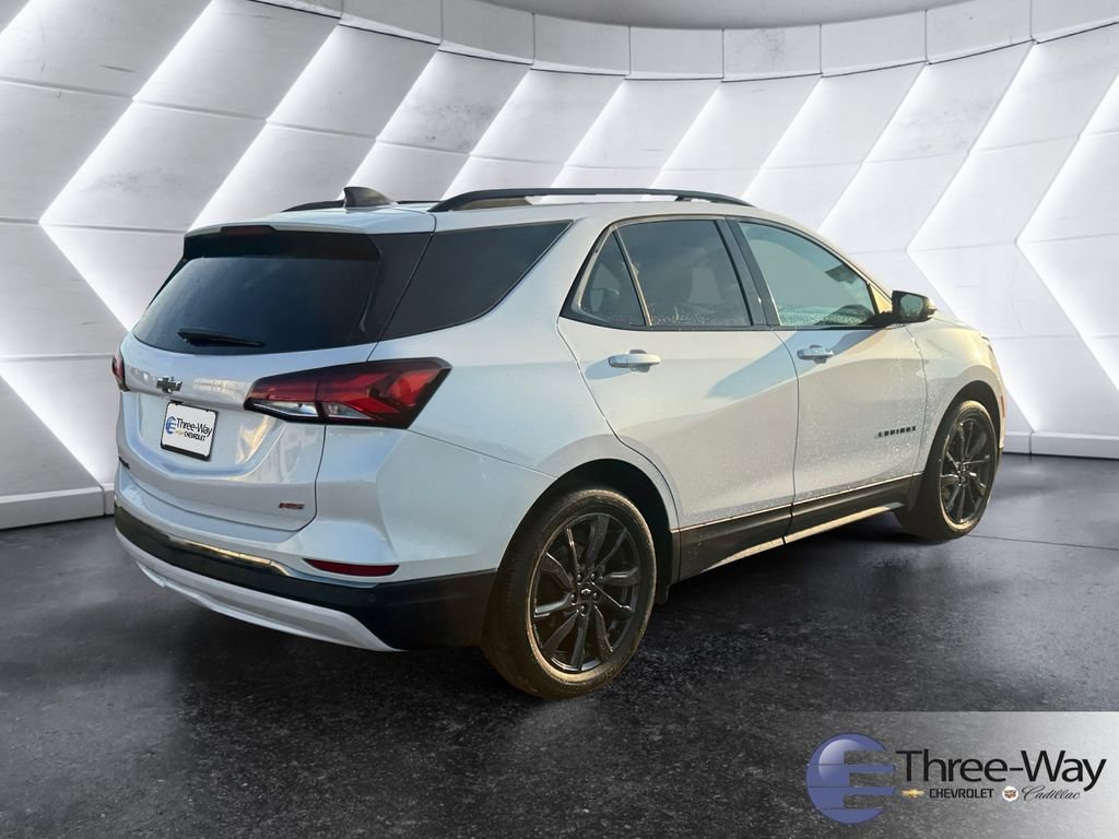 Certified 2023 Chevrolet Equinox RS image 5