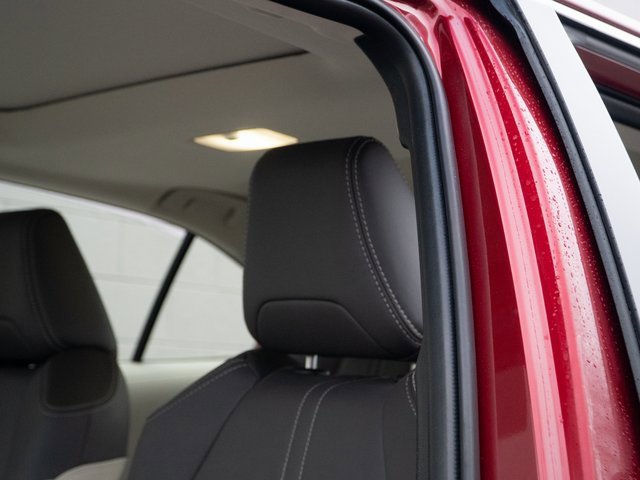 Used 2025 Toyota Corolla XLE image 19