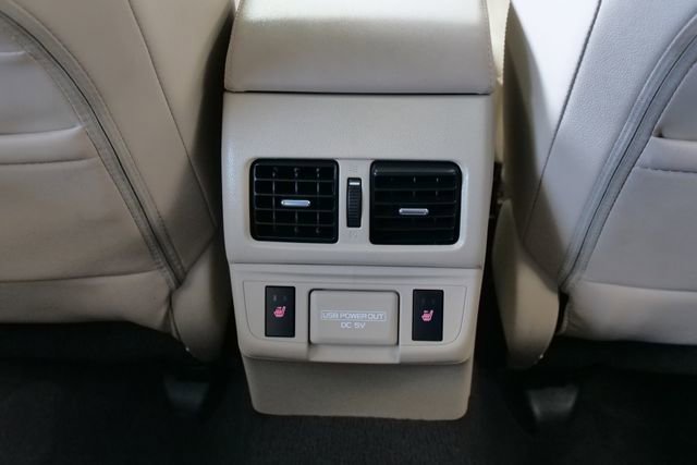 Used 2018 Subaru Legacy 3.6R Limited image 17