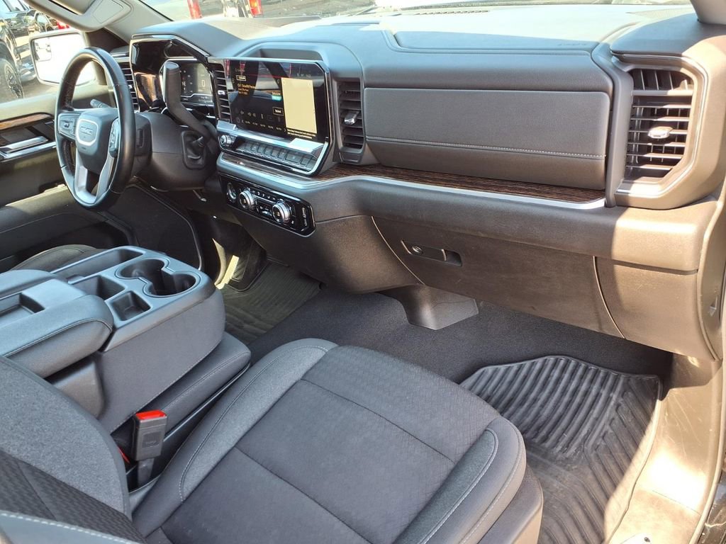Used 2024 GMC Sierra 1500 SLE AWD/4WD image 12
