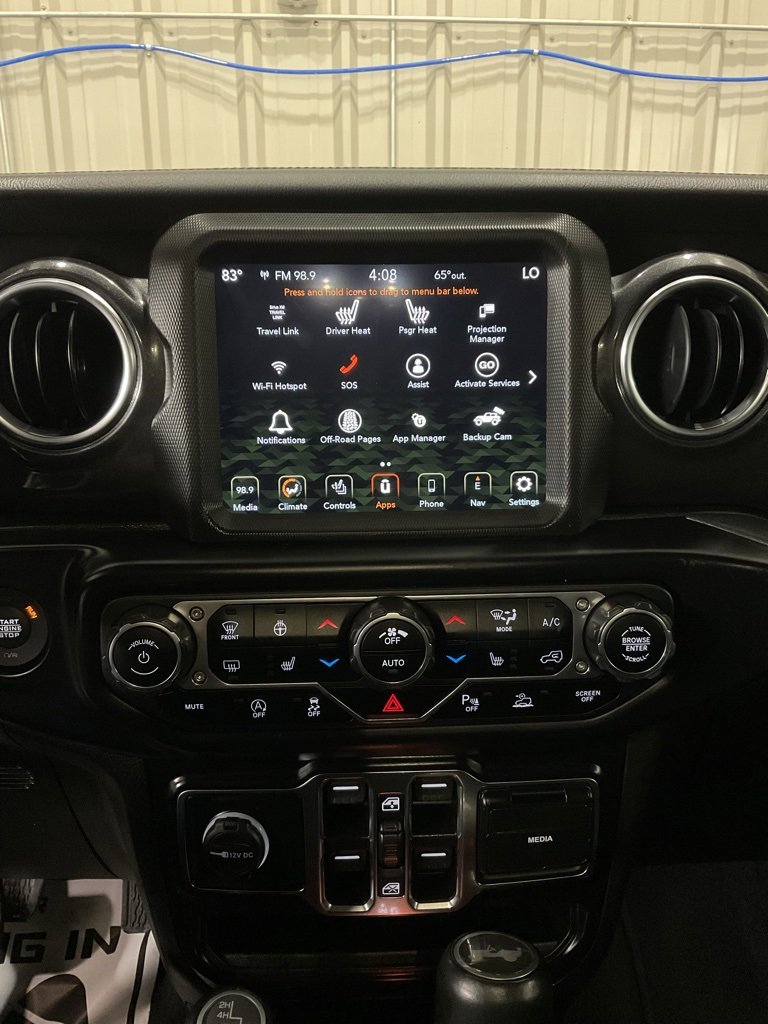 Used 2022 Jeep Wrangler Unlimited Sahara image 17