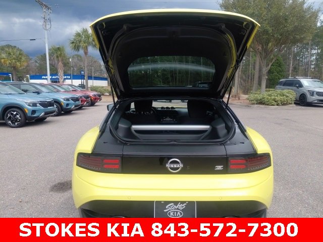 Used 2024 Nissan Z Sport w/ Floor Mat Package image 23