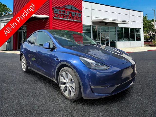 Used 2023 Tesla Model Y Long Range AWD/4WD image 2