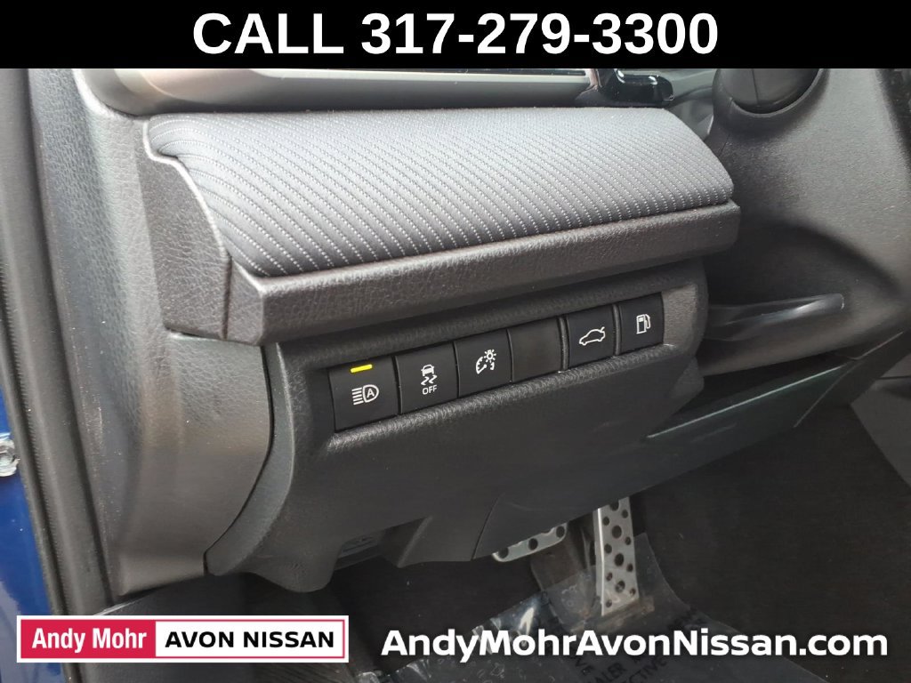 Used 2025 Toyota Camry SE FWD image 21