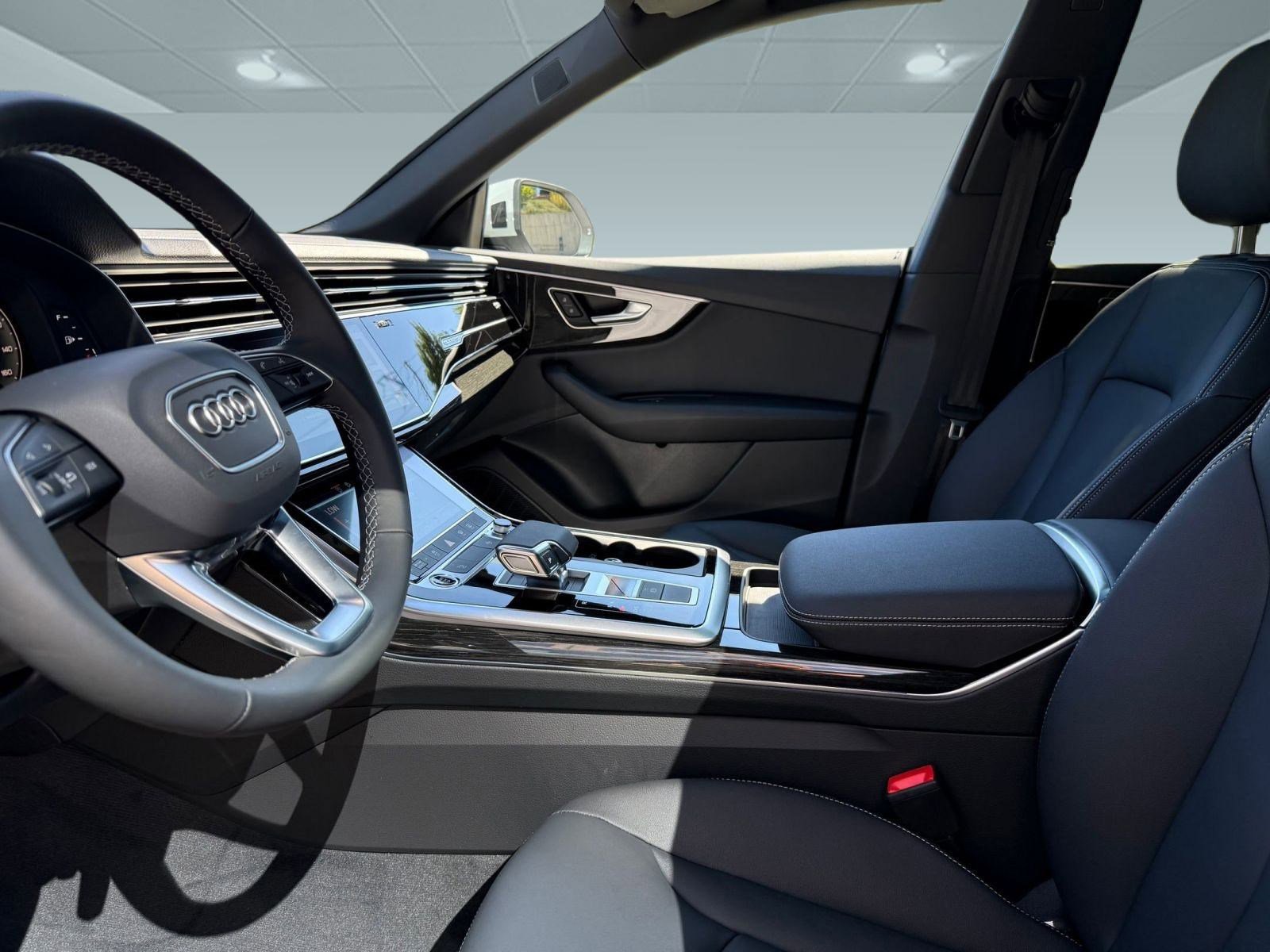 New 2026 Audi Q8 Premium image 5