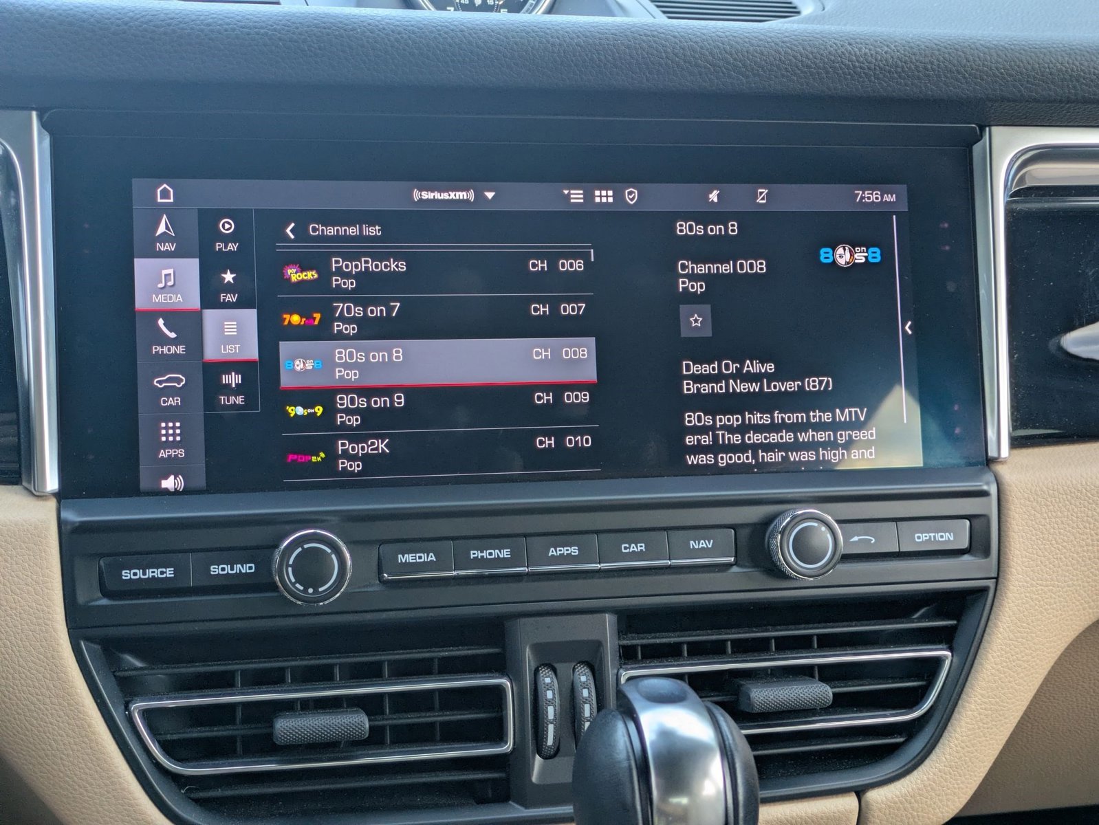 Used 2021 Porsche Macan image 9