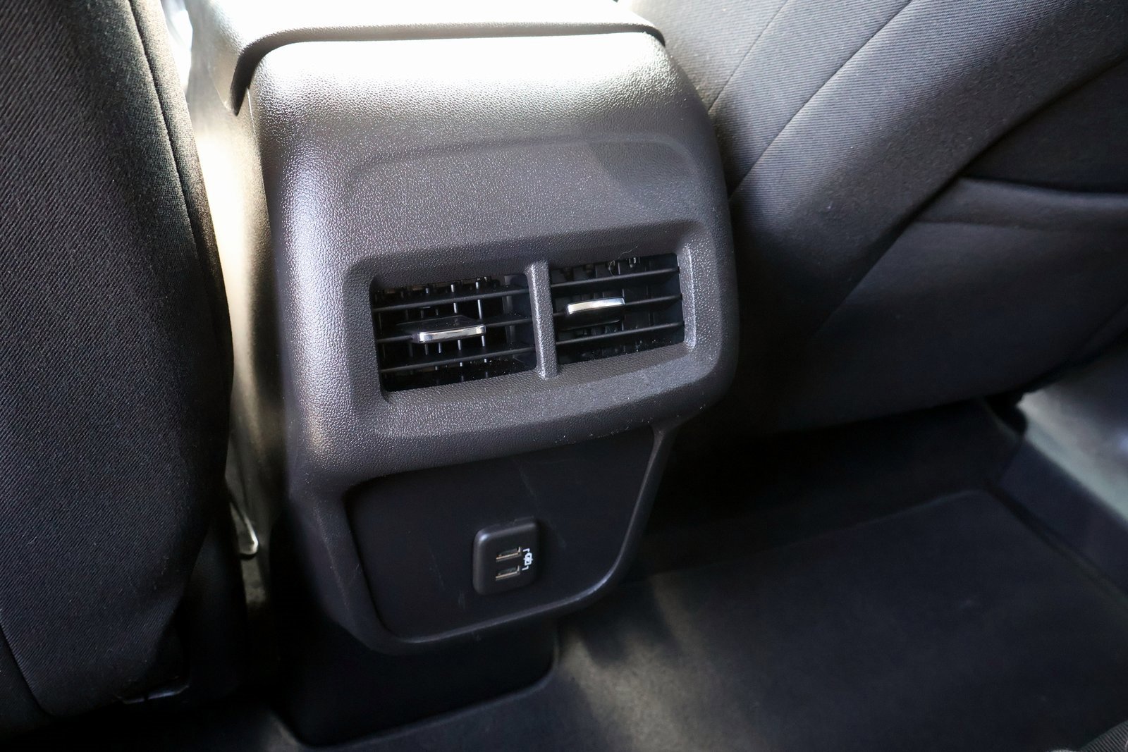 Used 2024 Chevrolet Equinox LT image 19