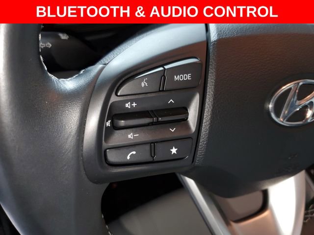 Used 2024 Hyundai Venue SEL image 14