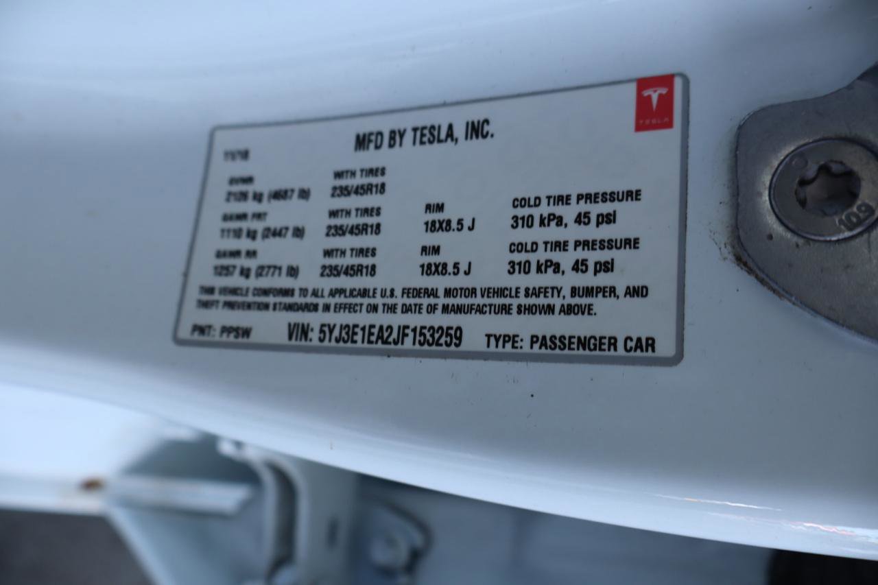 Used 2018 Tesla Model 3 Long Range RWD image 38