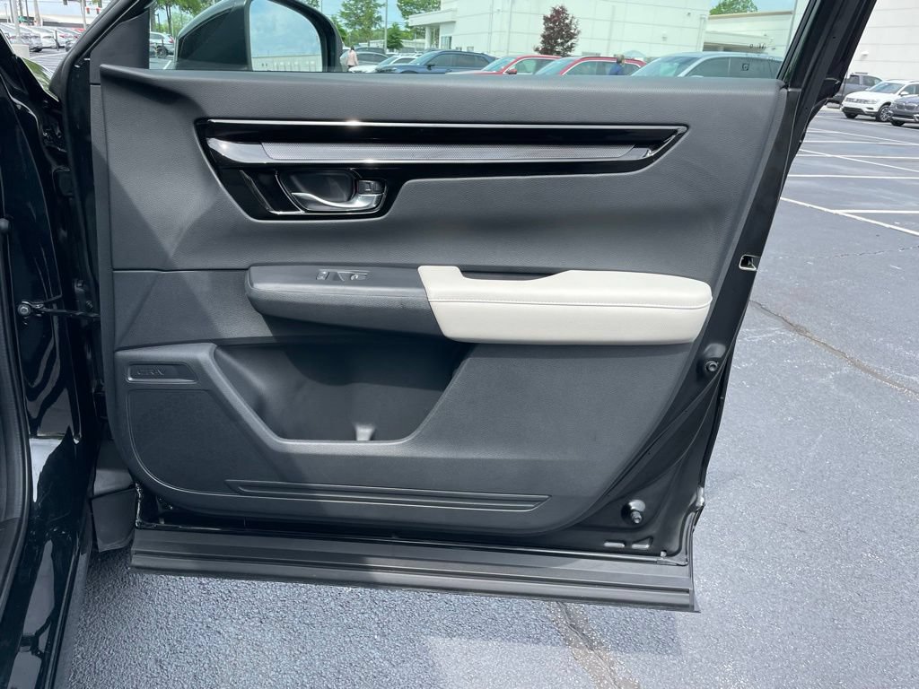 Certified 2025 Honda CR-V EX-L image 28