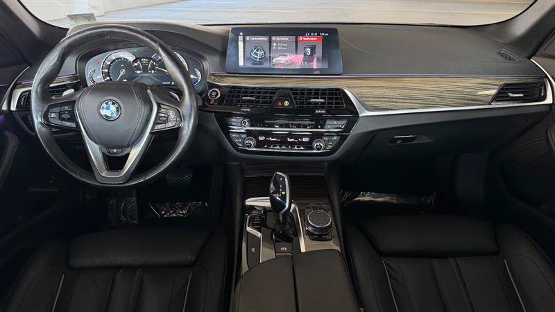 Used 2018 BMW 540i xDrive AWD/4WD image 15