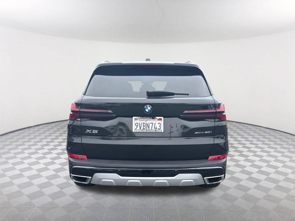 Used 2026 BMW X5 xDrive40i w/ Premium Package AWD/4WD image 5