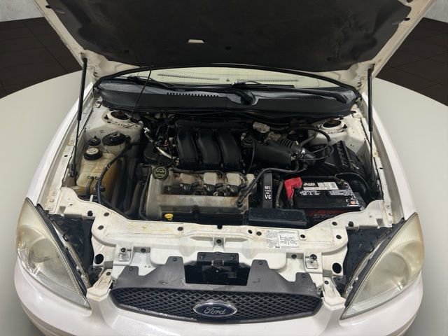 Used 2005 Ford Taurus SEL image 28