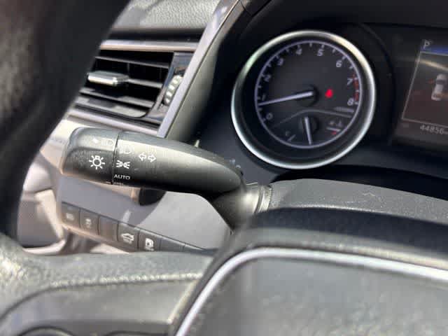 Used 2019 Toyota Camry LE FWD image 16