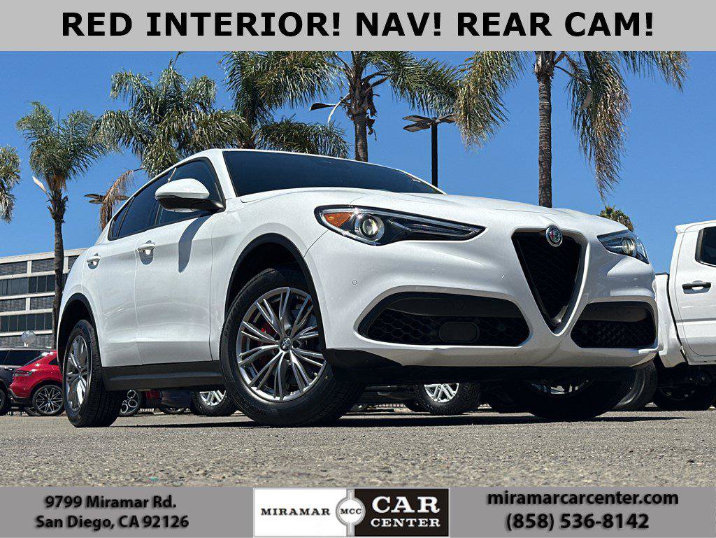 Used 2023 Alfa Romeo Stelvio Sprint RWD image 1