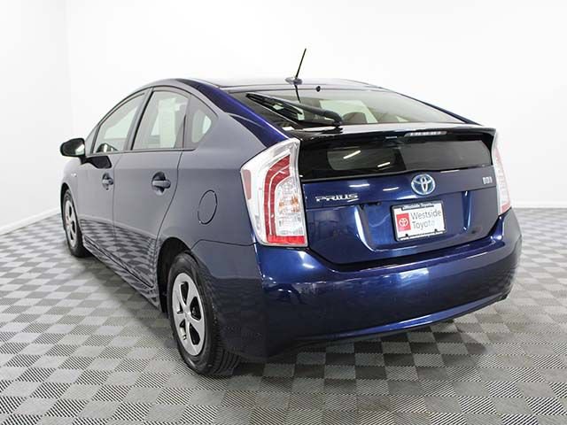 Used 2014 Toyota Prius Three FWD image 4