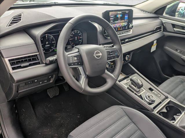 New 2026 Nissan Rogue SL AWD/4WD image 3