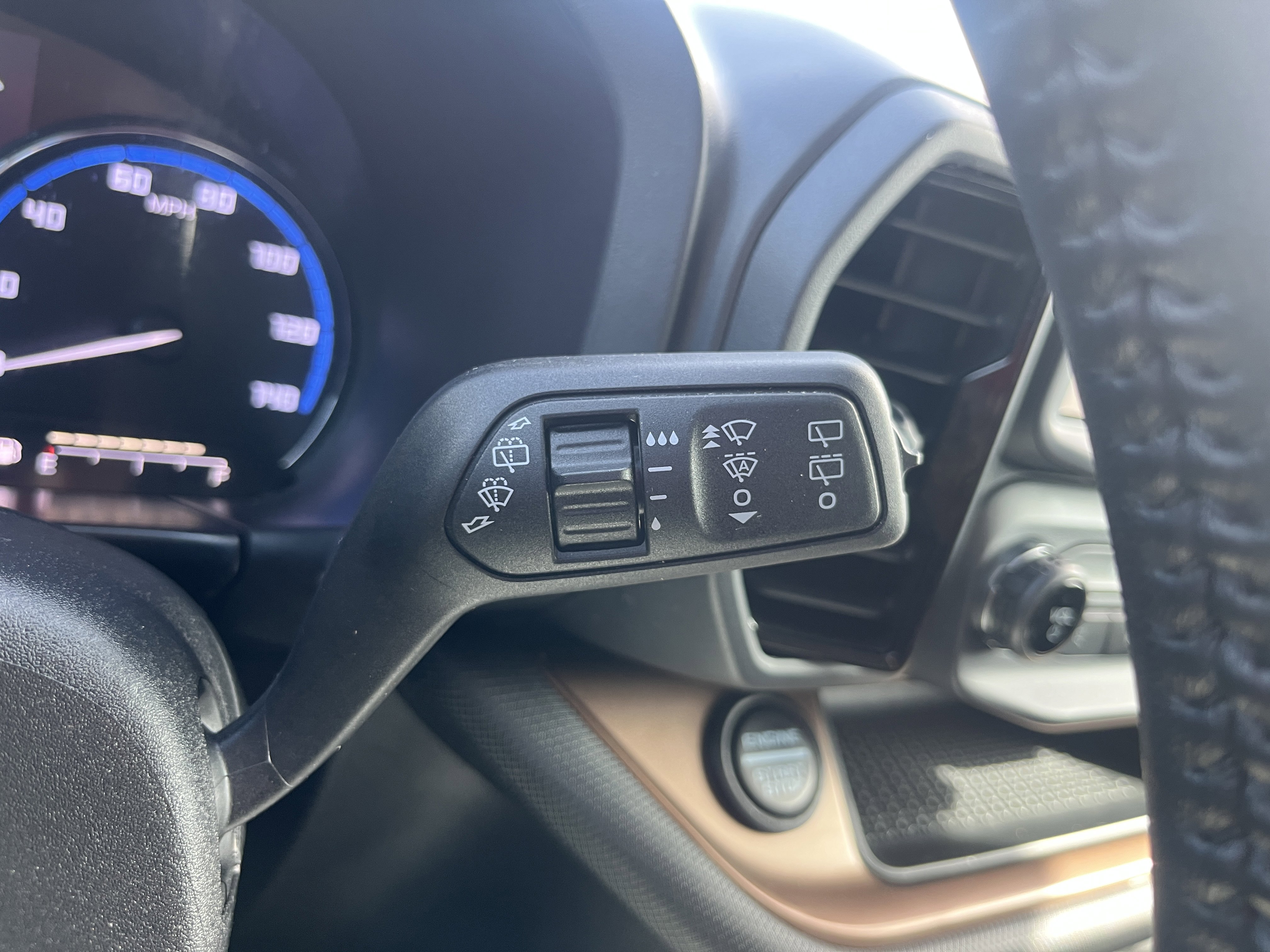 Used 2023 Ford Bronco Sport Outer Banks w/ Tech Package AWD/4WD image 22