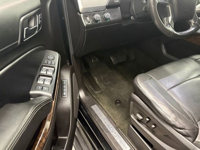 Used 2016 Chevrolet Tahoe LT w/ Luxury Package AWD/4WD image 14