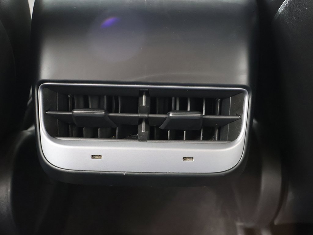 Used 2023 Tesla Model Y Long Range image 50