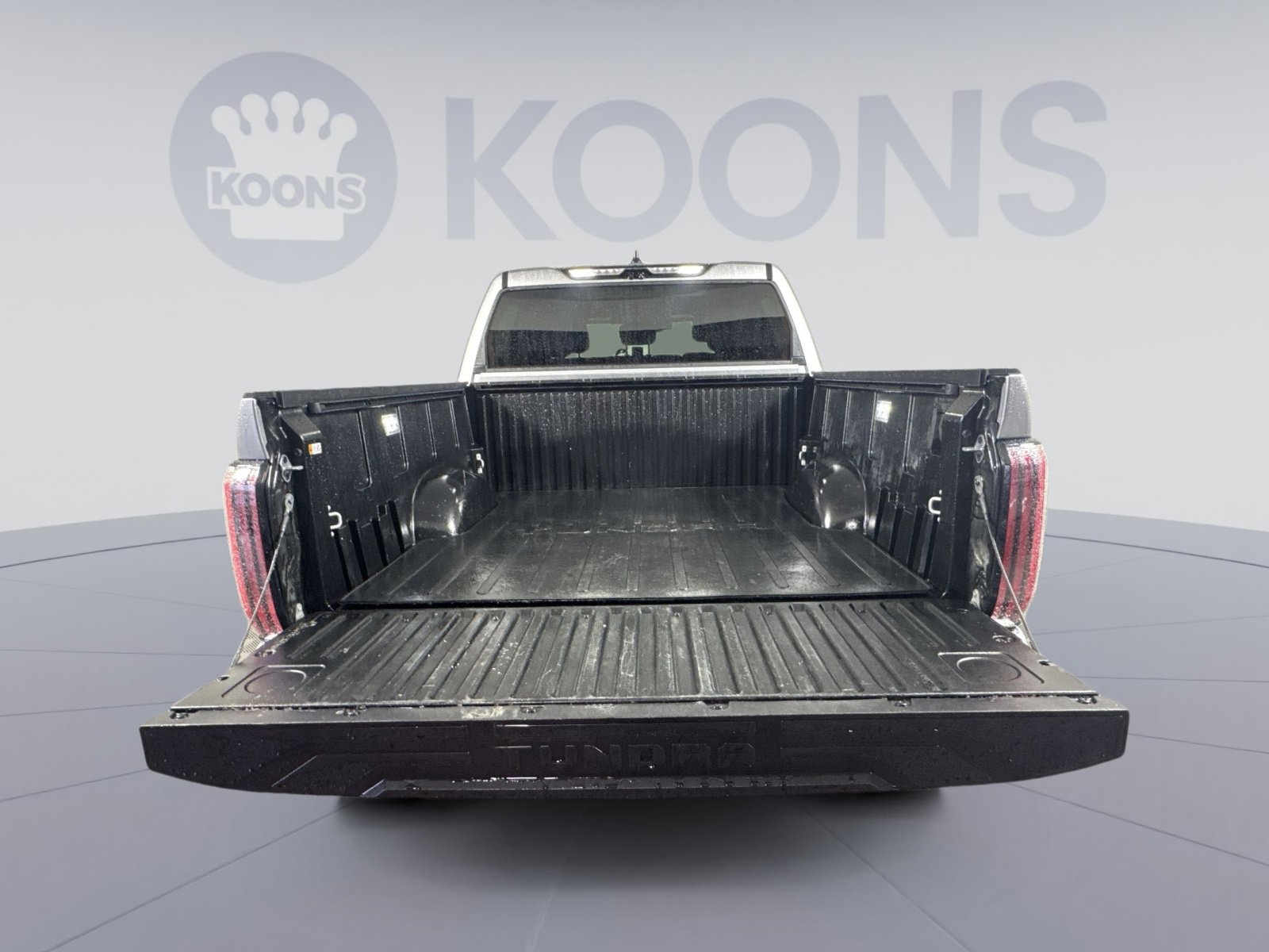 Used 2025 Toyota Tundra Limited image 27