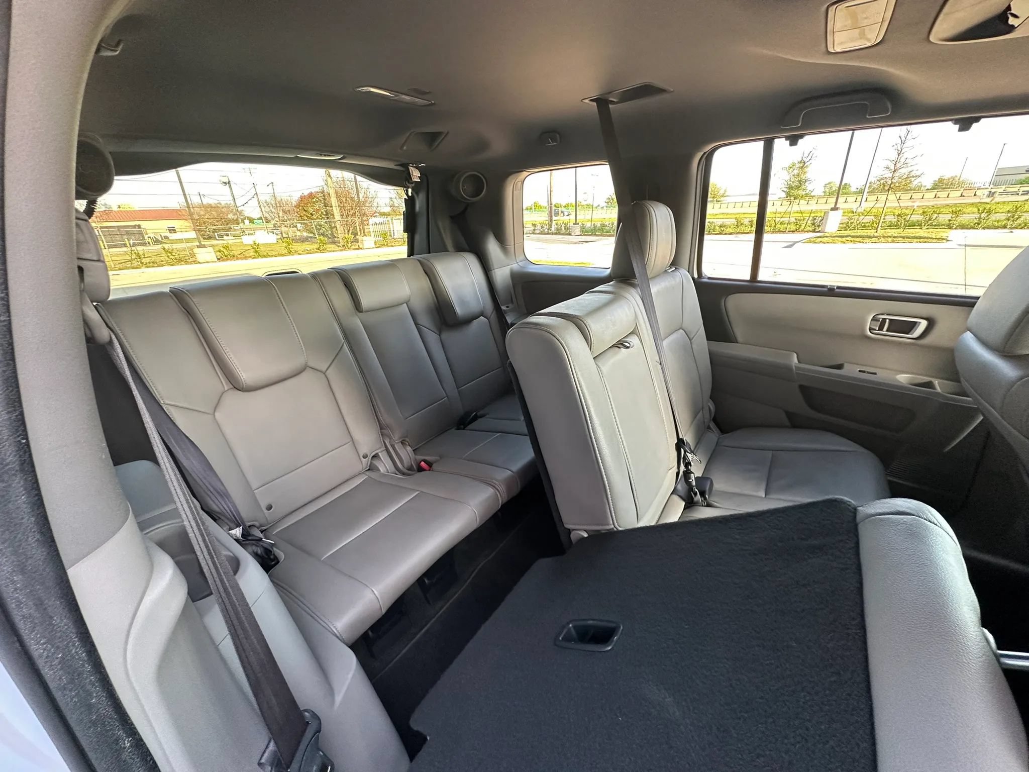 Used 2015 Honda Pilot Touring image 24