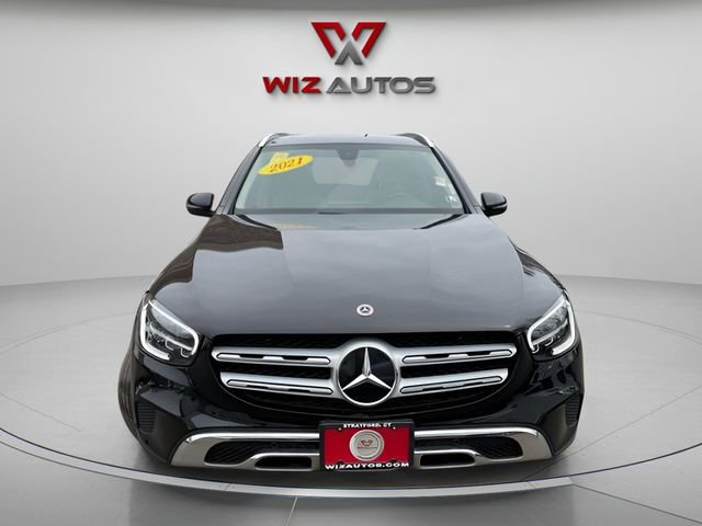 Used 2021 Mercedes-Benz GLC 300 4MATIC image 2