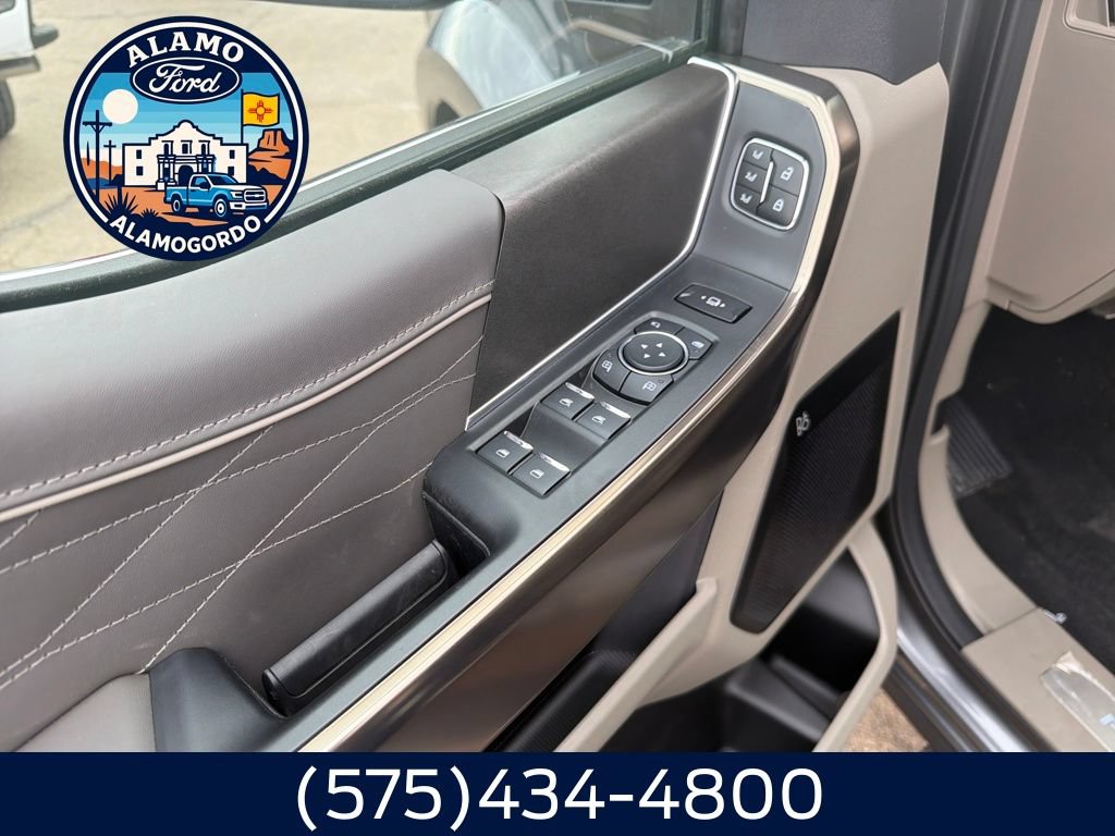 New 2026 Ford F450 Platinum w/ Platinum Plus Package AWD/4WD image 11