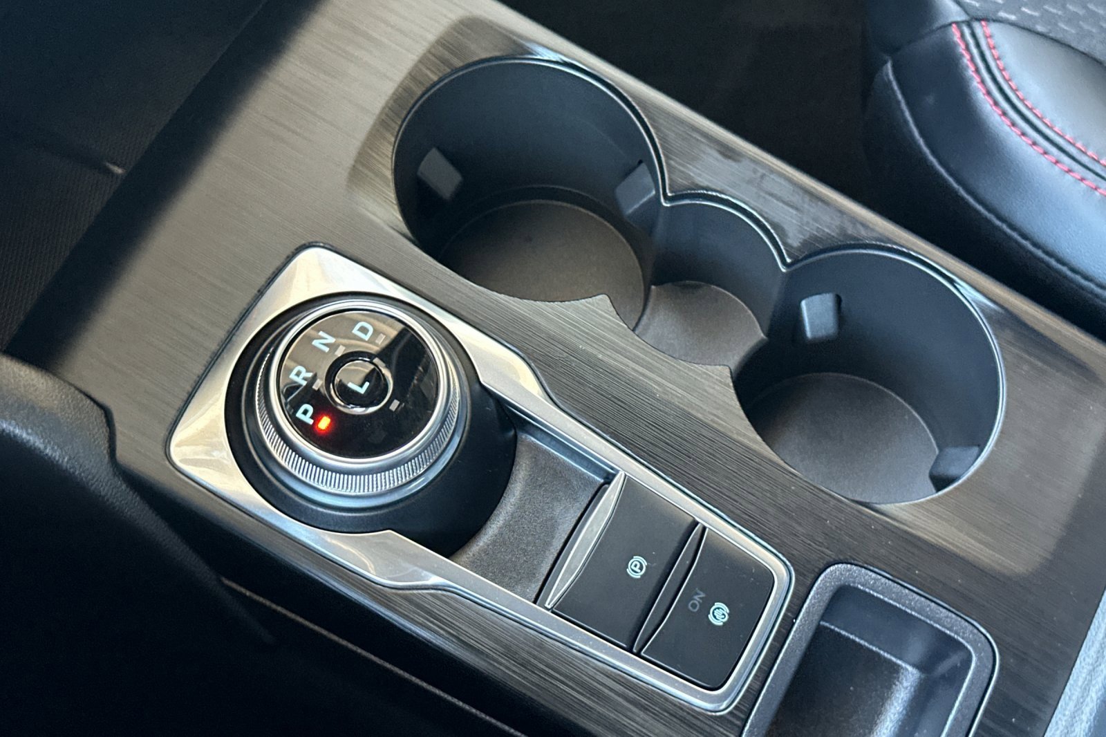 New 2025 Ford Escape ST-Line w/ Equipment Group 301A image 22