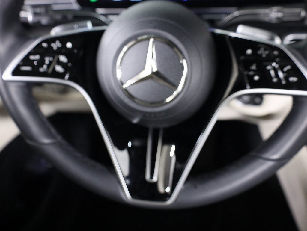 Used 2025 Mercedes-Benz GLE 350 4MATIC image 36