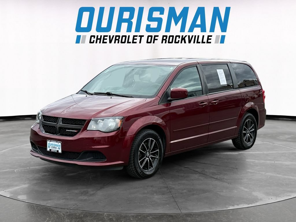 Used 2017 Dodge Grand Caravan SE FWD image 2