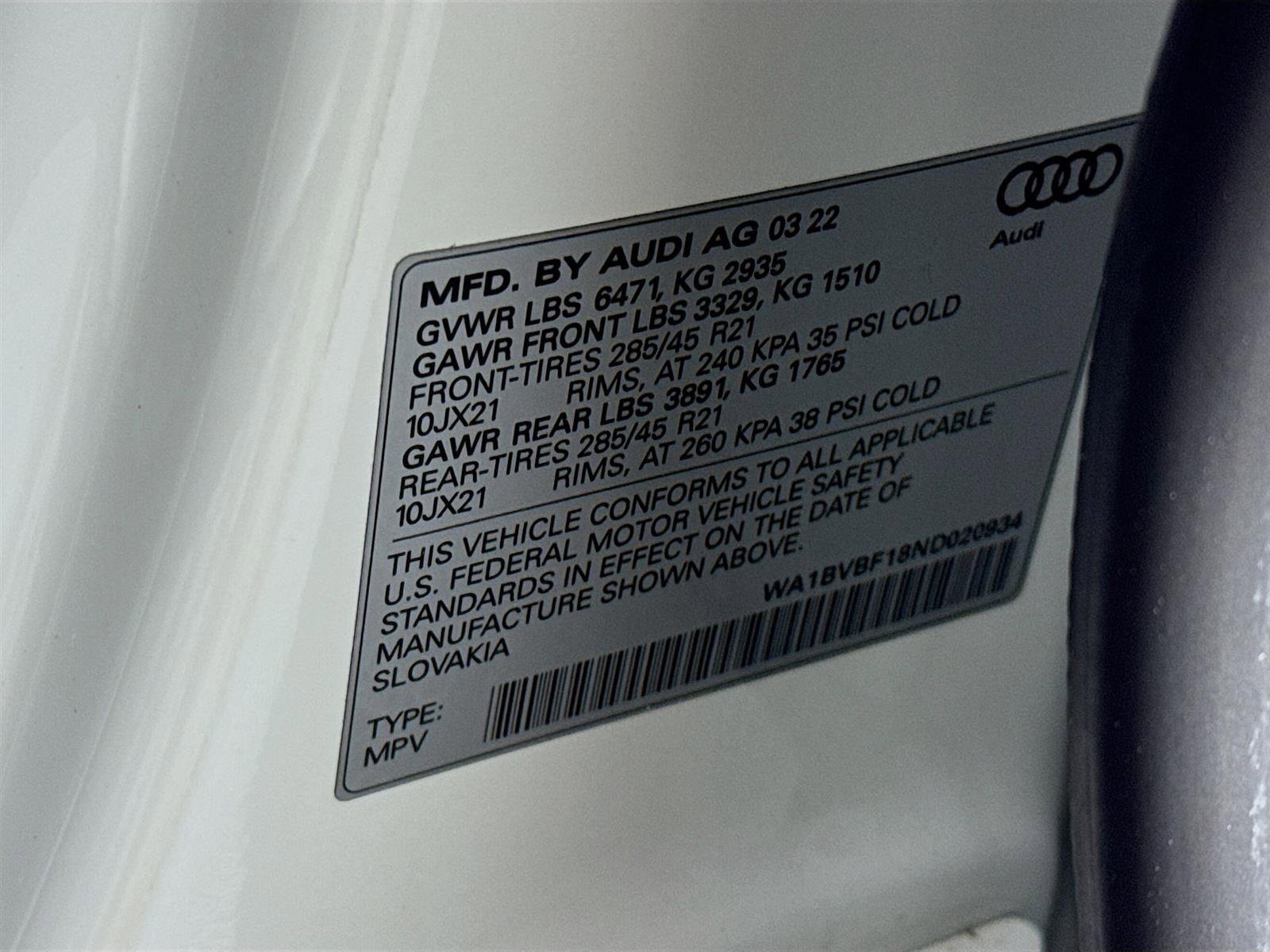 Used 2022 Audi Q8 Premium Plus AWD/4WD image 35