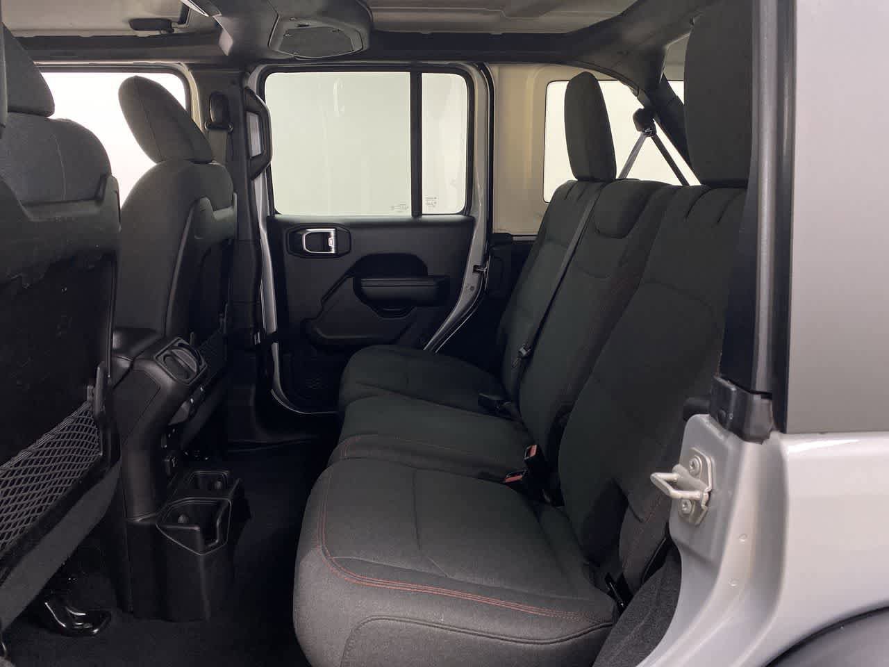 Used 2024 Jeep Wrangler Unlimited Rubicon AWD/4WD image 17