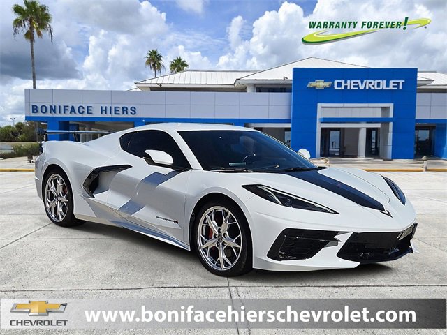 Used 2022 Chevrolet Corvette Stingray w/ Engine Appearance Package