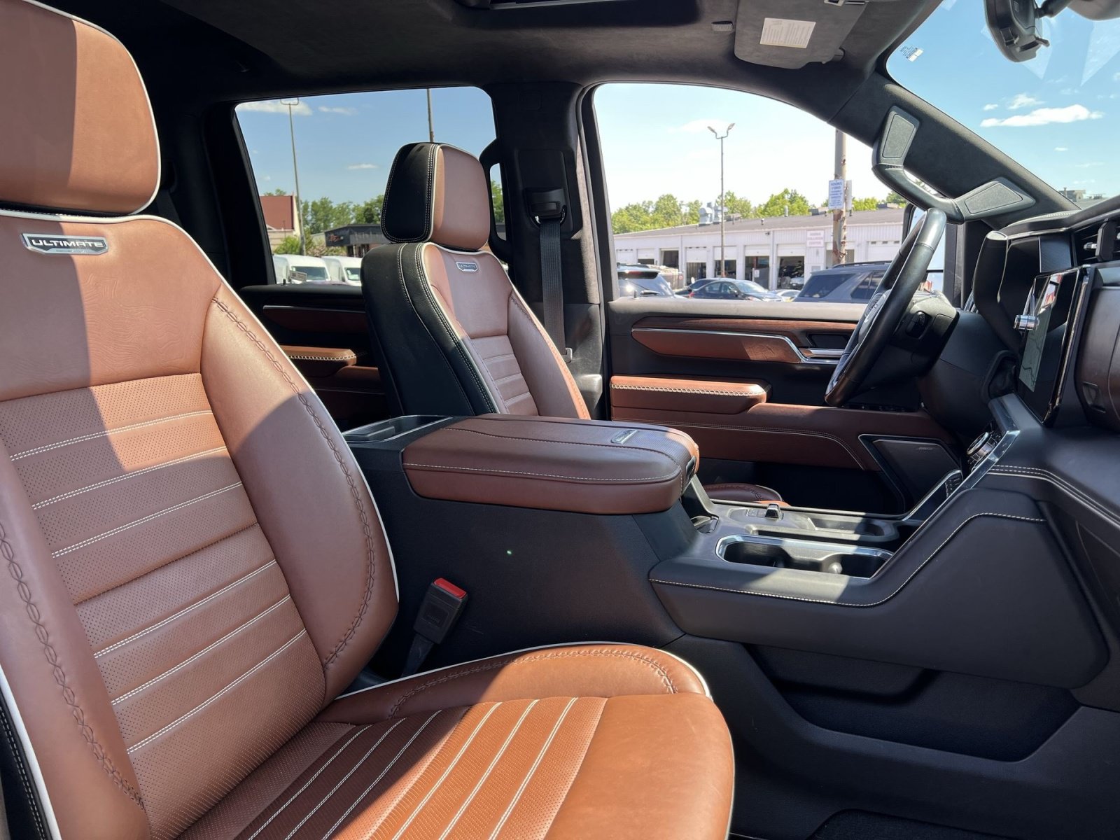 Used 2024 GMC Sierra 2500 Denali Ultimate AWD/4WD image 27