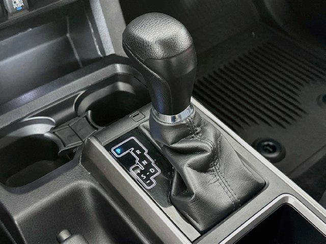 Certified 2023 Toyota Tacoma SR5 AWD/4WD image 21