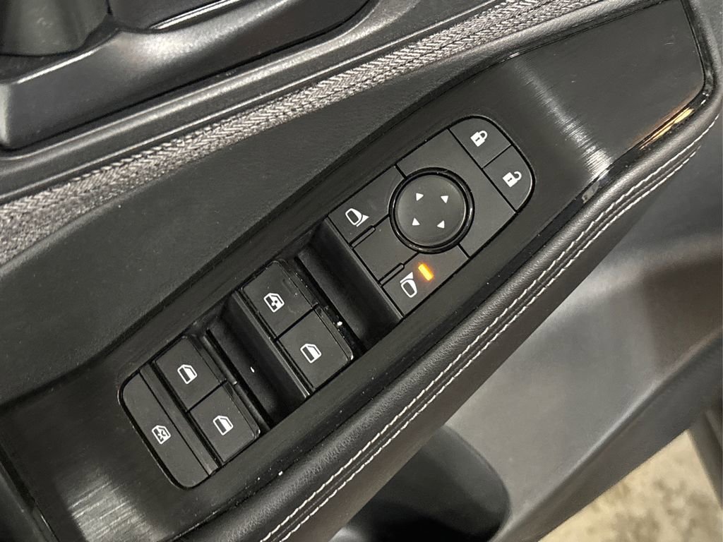 Certified 2021 Nissan Rogue S image 32