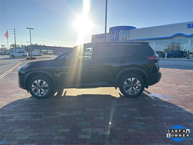 Used 2023 Nissan Rogue SV image 33